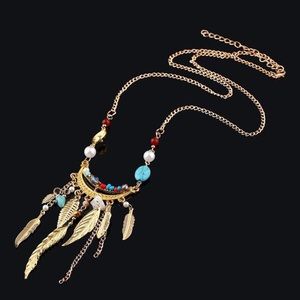 NWT boho necklace